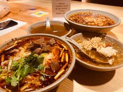 牛肉面-默记孙抄手(园艺山店)