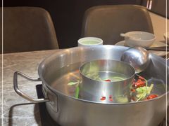 -丽江龙继斑鱼庄(罗宾森购物广场店)