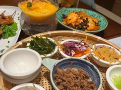 -包整·丝娃娃(一览甲秀楼风景店)