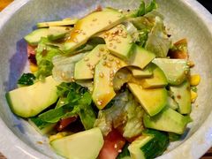 牛油果沙拉-平川日本料理
