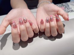 -丽心自助美甲美睫