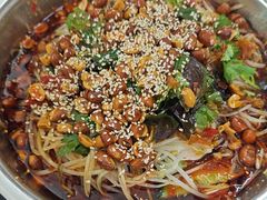 -周良天山牛杂城(天山路总店)