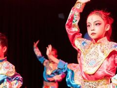 -猴有戏教育戏剧·音乐剧·主持口才·演讲朗诵辩论(环球港华师大校区)