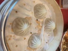 -侬佳蒸菜馆(听潮店)