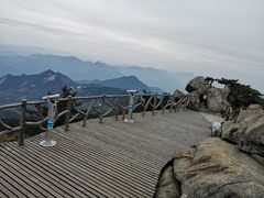 -罗田薄刀峰风景区