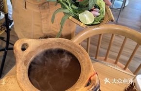 Thai Ancient-style Small Clay Pot