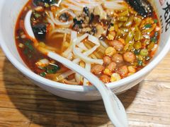 -湘人龙记老长沙米粉(鸟巢店)
