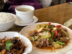 -隔壁老王·家常云南菜(花巷店)