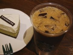 -星巴克臻选(南京金茂览秀城店)
