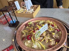 -阿婆情腊排骨火锅(金虹路店)