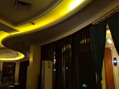 -碧涛阁·泡泡海洋·汤泉洗浴(王府花园店)