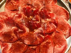 -青瓦炭韩潮烤肉(花园道店)