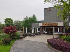 -天目湖涵田半山温泉水乐园