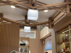 -霸王茶姬(南强街店)