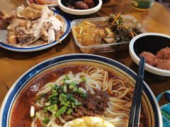 -聚合鑫东北熏酱熟食麻辣面(长阳店)
