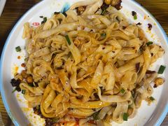-邹胖哥好好吃餐馆(荔波美食街店)