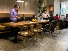 大堂-必胜客(百联又一城店)