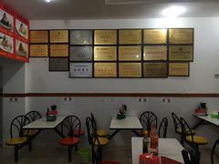 -东街钟楼肉粽(总店)