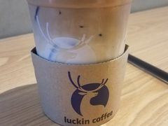 -瑞幸咖啡(北京财富中心店)