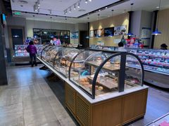 -巴黎贝甜(大宁国际商业广场店)