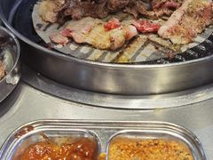 -哈哈碳都·牛肋条无限自助烤肉(台江万达店)