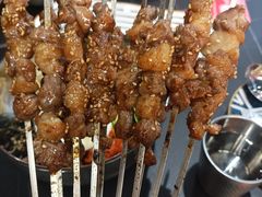 -许哥东北烧烤·铁丳烤串·宫后夹肉(繁花中心店)