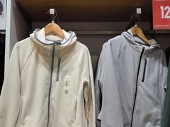 -优衣库(南京建邺万达广场店)