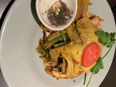 -大头虾越式风味餐厅(光明广场店)