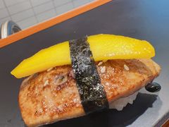 -鸿通城购物中心