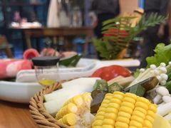 -樾餐厅泰式海鲜火锅(民歌湖店)