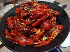 -巴厘龙虾·榜首油焖大虾(音乐学院·沿江酒馆店)