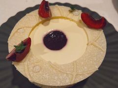 -潮一不贰·法式甜品·生日蛋糕·西式简餐(外滩店)