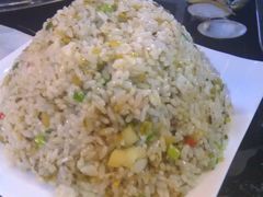 酸菜炒饭-鸣记脆皮烤鱼(铁西店)