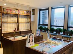 -视野联行眼镜(西站中天健广场店)