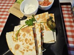 -鲨鱼美式餐厅酒吧Sharky