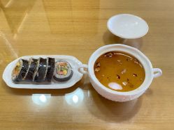 -爱陪伴尊享月子中心(国际店)