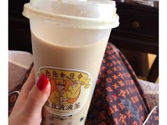 -喜茶(青岛金狮广场店)