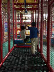 -趣玩空间蹦床乐园(临平旗舰店)