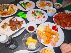 -涨巢·潮玩水疗局