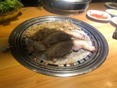 -极简·炭火烤肉主题餐厅·龙虾烧烤·烤羊排(宝龙店)
