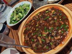 -蚝堡海鲜·威海菜·海肠捞饭·烧烤·亚洲吃蚝公司(幸福门店)