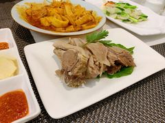 手抓羊肉-飞天大厦清真餐厅