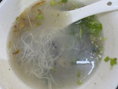 -建国蚵煎蚵面