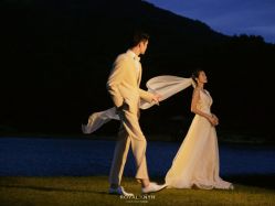 点击看大图 -挪娅婚纱摄影皇家会所