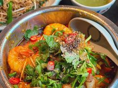 -大头虾越式风味餐厅(光明广场店)