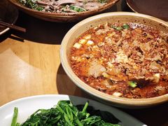 盐帮水煮牛肉-懒人盐府人家·自贡大麻鱼(安贞店)