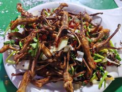 -超越海鲜屋(飞龙物业店)