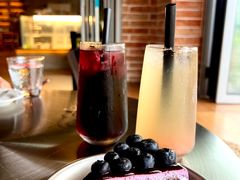 -三勾JJJ Burger&Coffee(梅溪湖店)