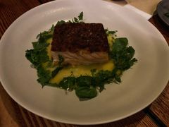 牛肝菌裹烤三文鱼-Mercato莫卡多露台餐厅与酒吧(K11店)