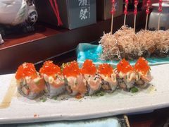 -雍容荟帝王蟹活龙虾展台自助(IFS黑金店)